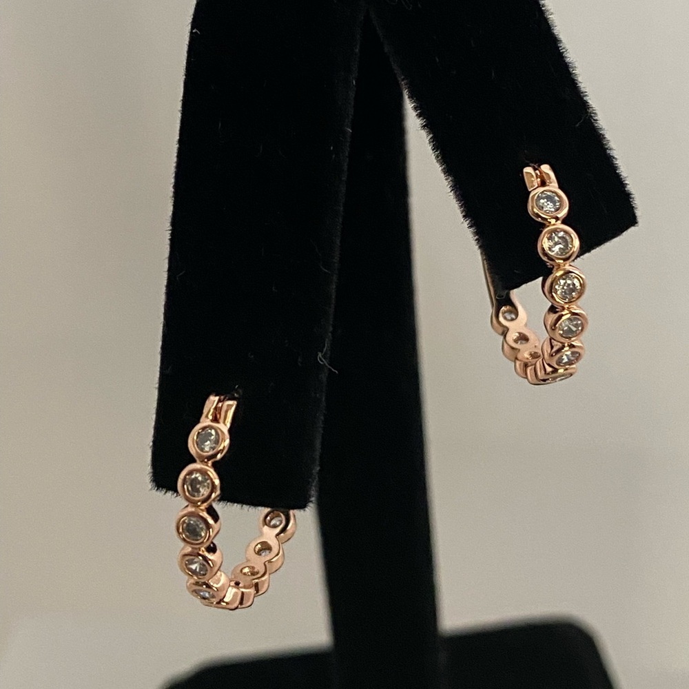 Kate Spade Huggie Earrings NWOT